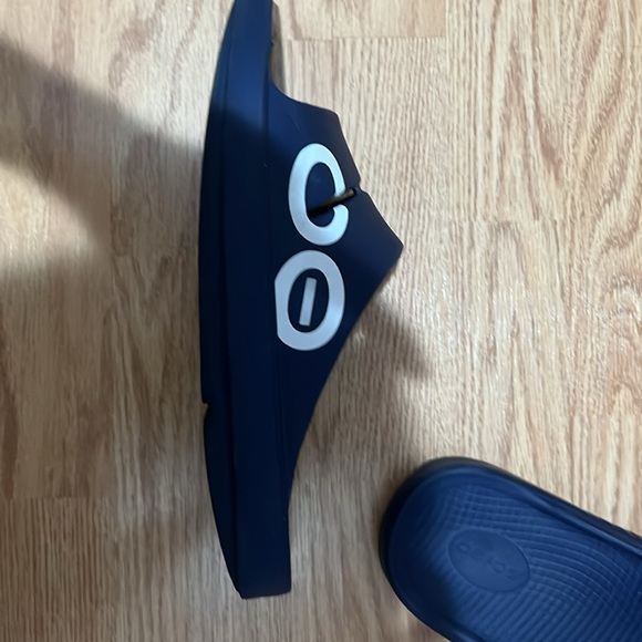 OOFOS Slides Blue - Picture 3 of 3